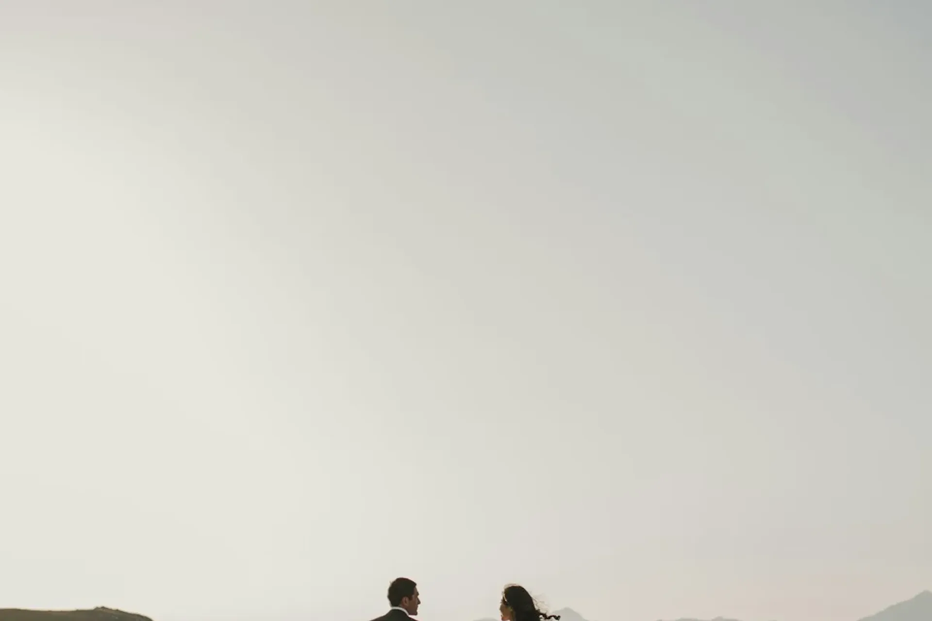 Hollis & Wren — Columbia Gorge — weddings project cover